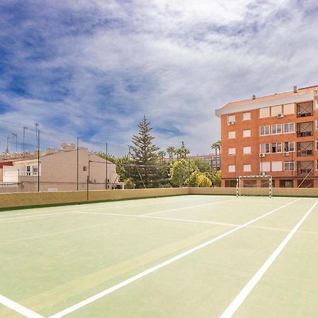 Nice Apartment In Torrevieja With Kitchen Luaran gambar